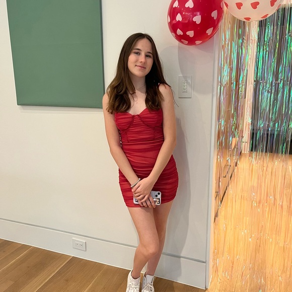 Meet your Posher, Ella - Picture 11 of 12